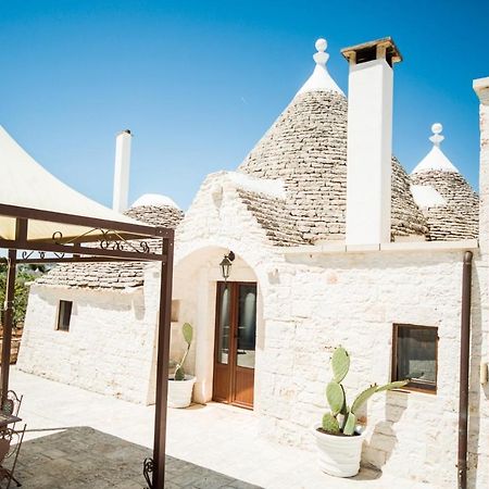 Trulli Nuova Aia Resort อัลเบโรเบลโล ภายนอก รูปภาพ