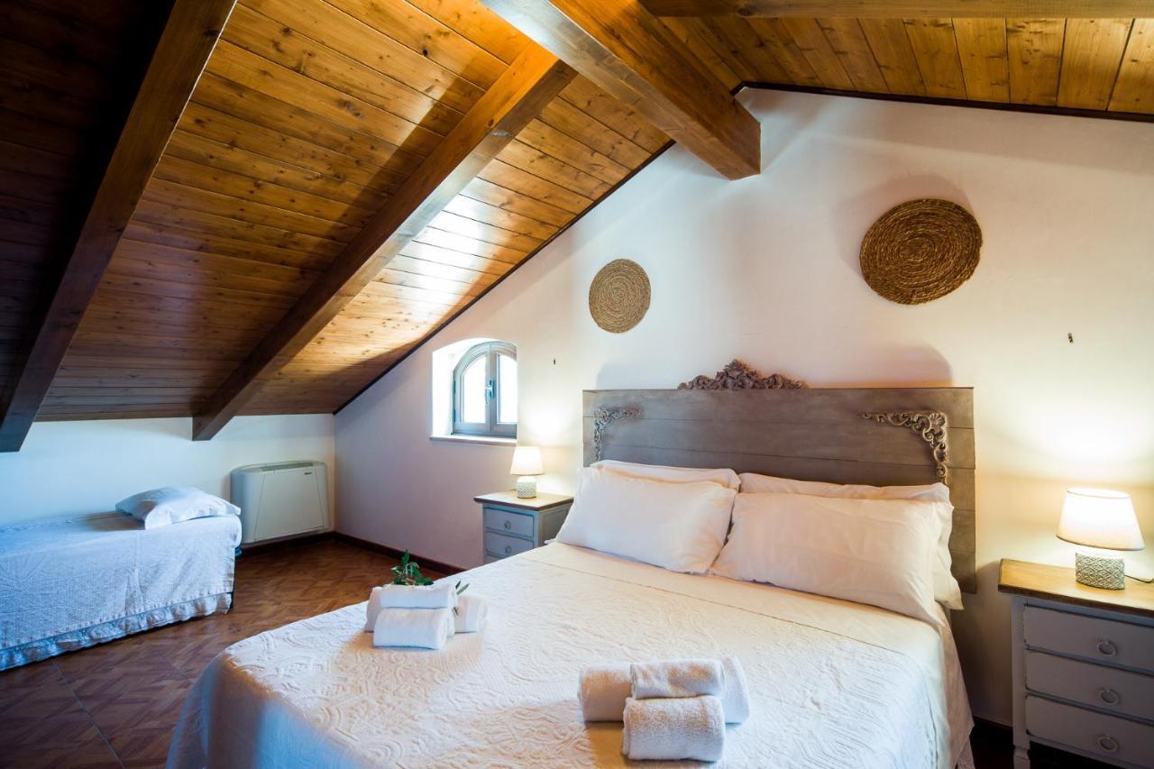 Trulli Nuova Aia Resort อัลเบโรเบลโล ภายนอก รูปภาพ